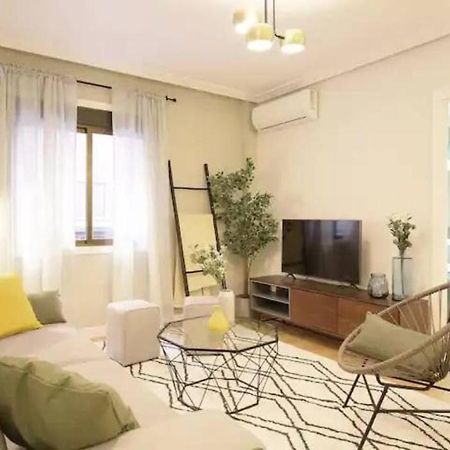 Guestready - Un Moderno Apartamento A Un Paso De La Plaza Mayor Madrid Extérieur photo