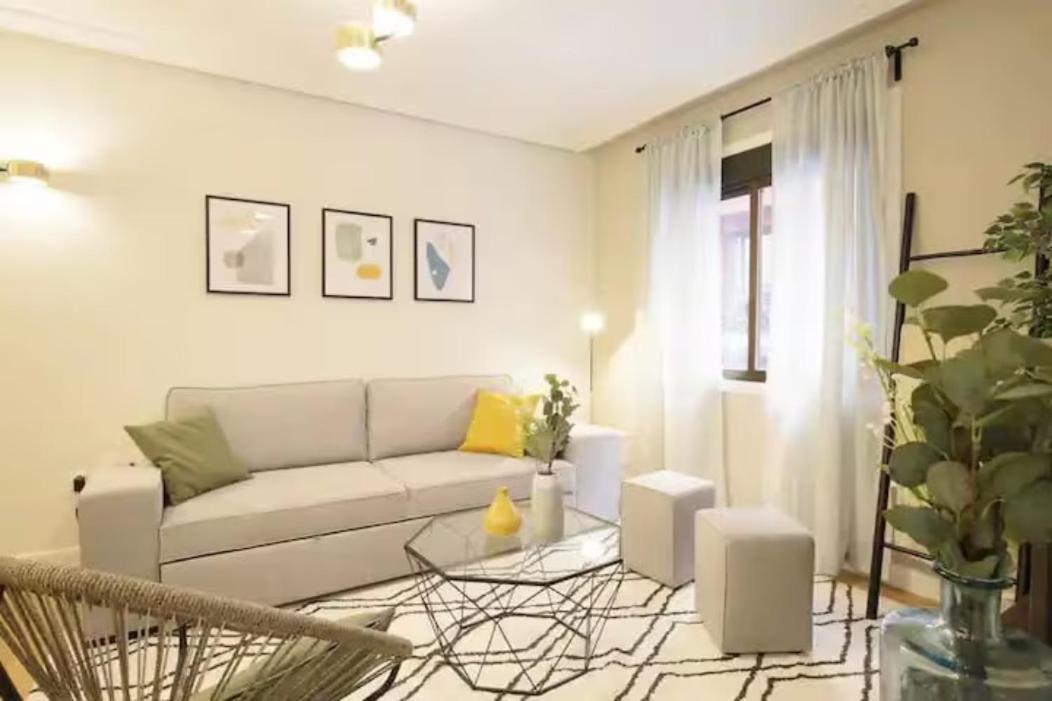 Guestready - Un Moderno Apartamento A Un Paso De La Plaza Mayor Madrid Extérieur photo