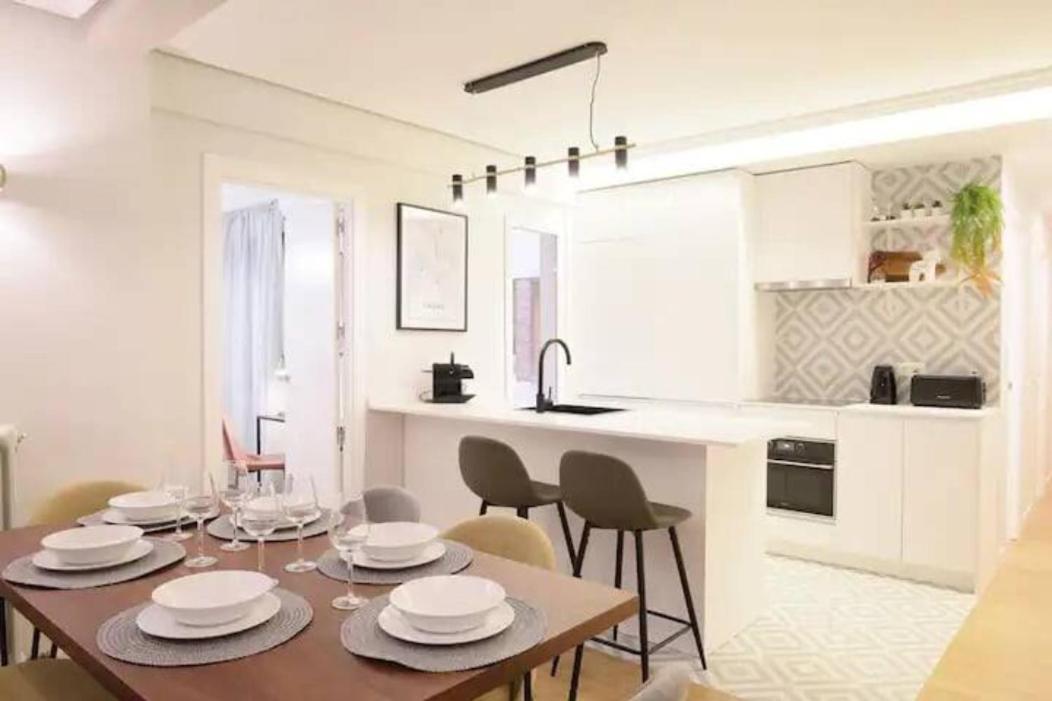 Guestready - Un Moderno Apartamento A Un Paso De La Plaza Mayor Madrid Extérieur photo